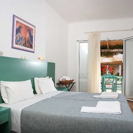 Ecoresort Zefyros Hotel Áyios Kírikos