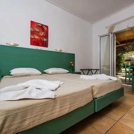 Ecoresort Zefyros 3* Áyios Kírikos