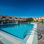 Ecoresort Zefyros 3* Áyios Kírikos