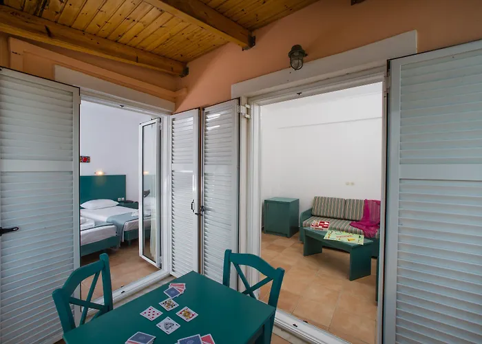 Ecoresort Zefyros Áyios Kírikos